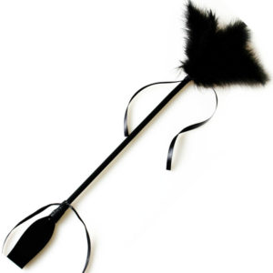secret-play-fusta&pluma-negro-0