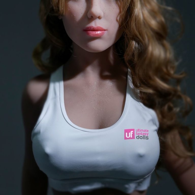 pipedream-extreme-mu?eca-realistica-ultimate-fantasy-dolls-mandy-7