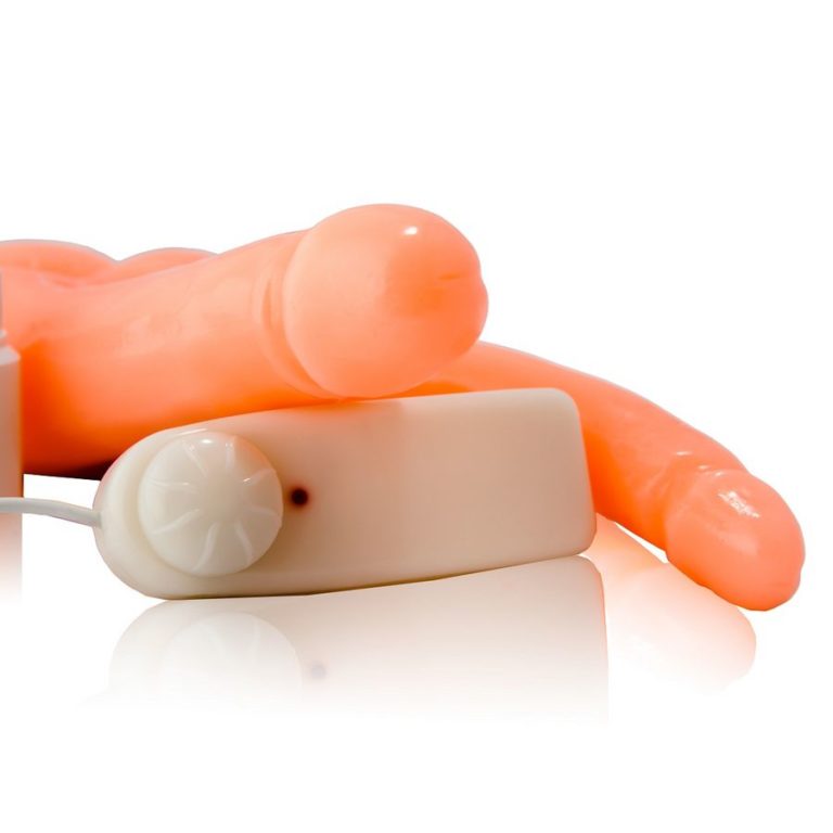 pene-realistico-doble-penetracion-3