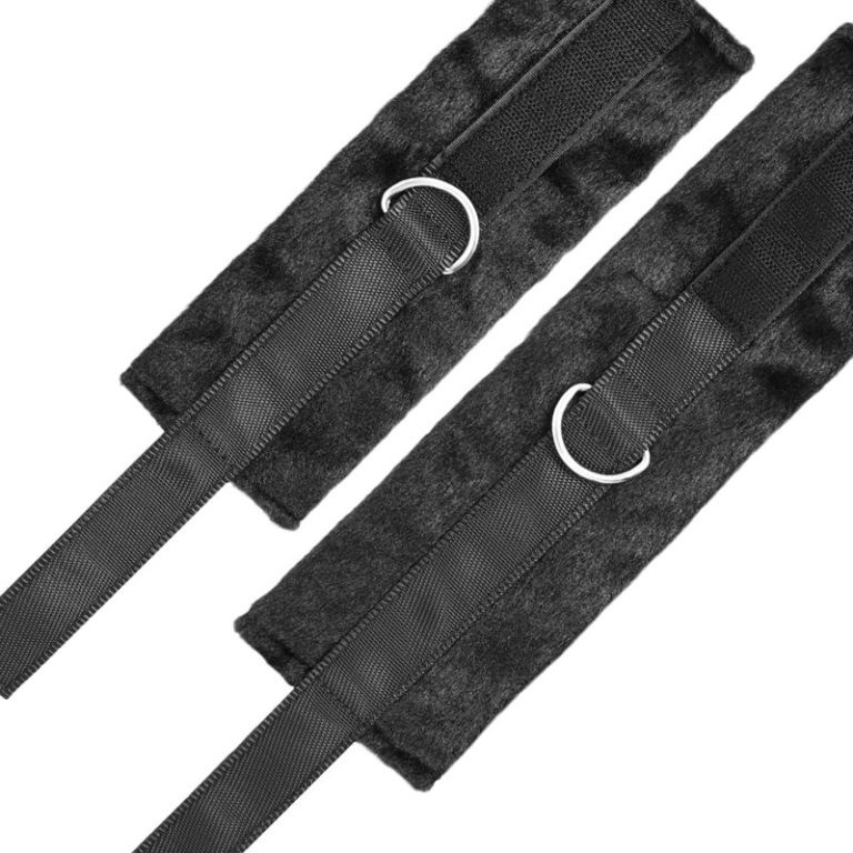 darkness-set-de-ataduras-para-la-cama-6