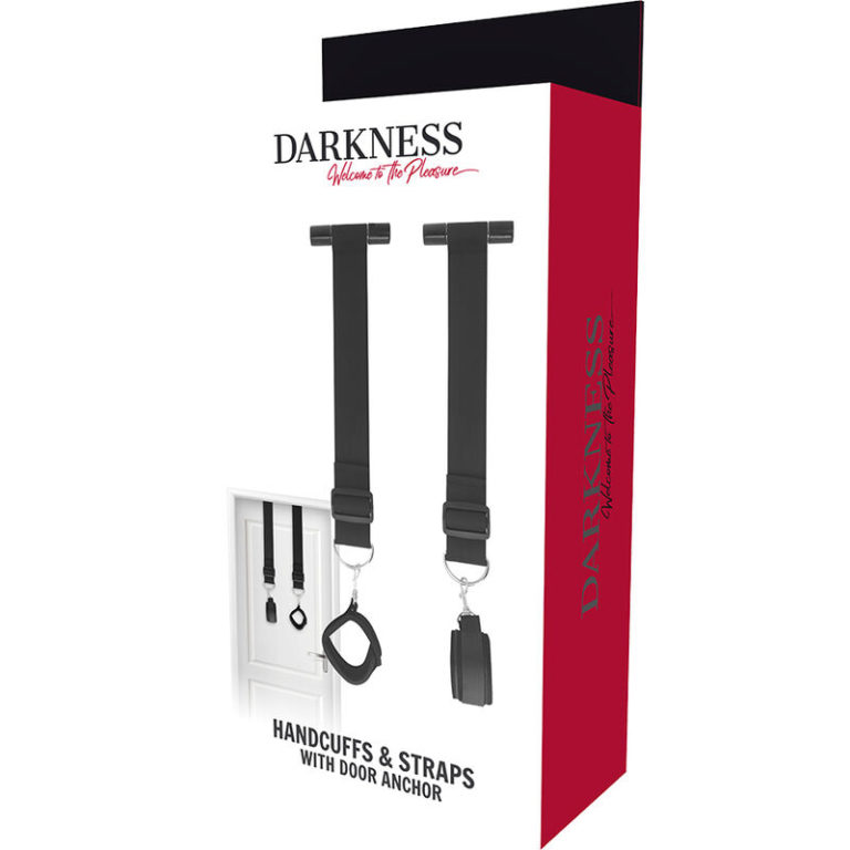 darkness-bondage-esposas-para-la-puerta-1
