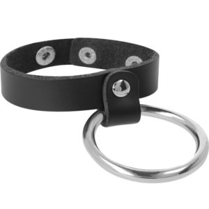 darkness-anillo-de-metal-para-el-pene-y-test?culos-0