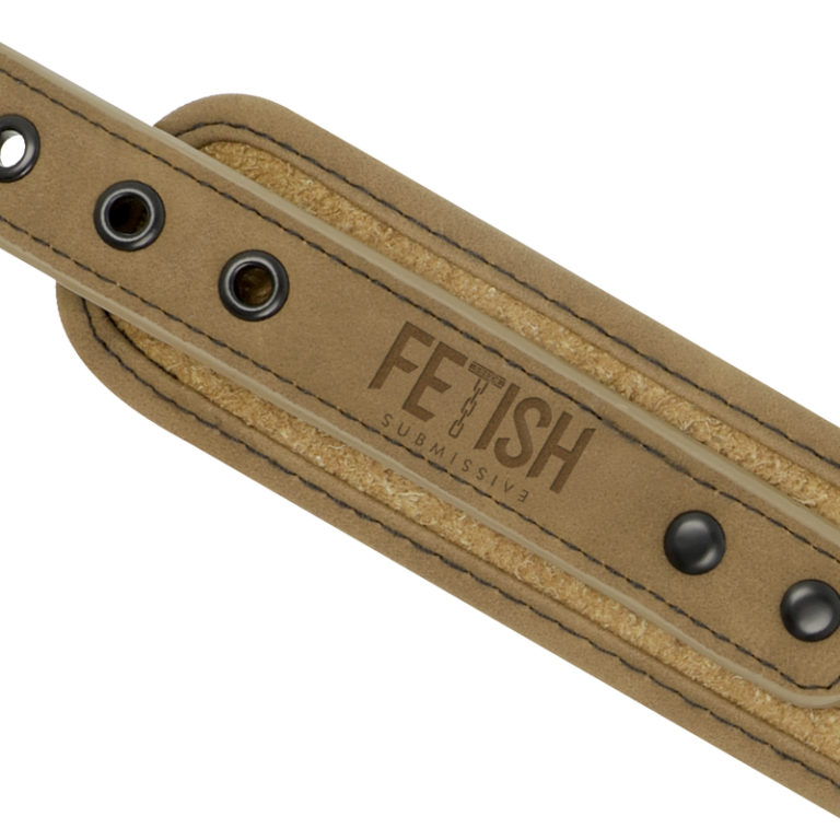 fetish-submissive-origen-collar-con-cadena-4