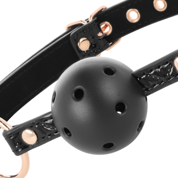 begme---black-edition-mordaza-cuero-vegano-5
