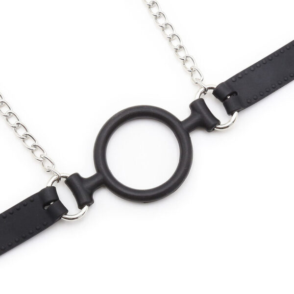 ohmama-fetish---mordaza-de-anilla-con-cadenas-y-pinzas-pezones-4