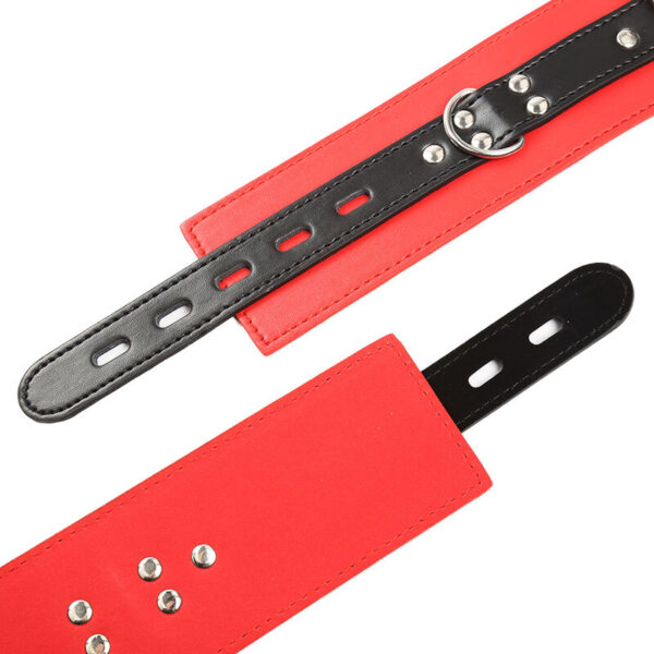 ohmama-fetish---locking/buckling-wrist-restraints-4