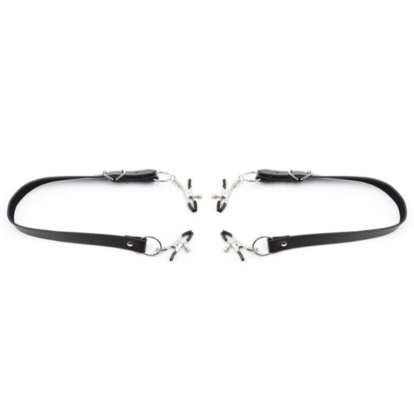 ohmama-fetish---pinzas-clitoris-con-correas-piernas-1