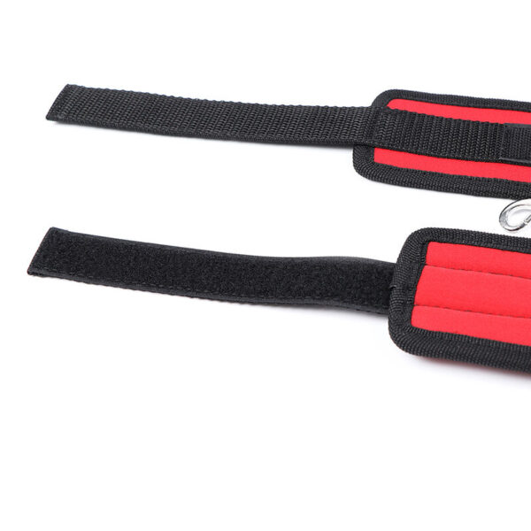 ohmama-fetish---restricciones-nylon-para-muÑecas-4