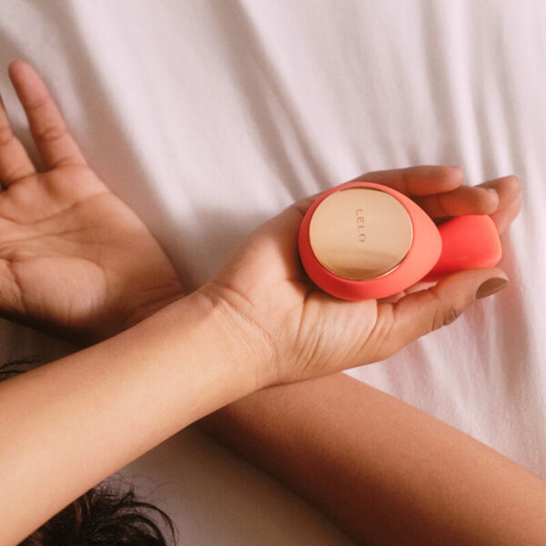 lelo---ida-wave-masajeador-parejas-coral-5
