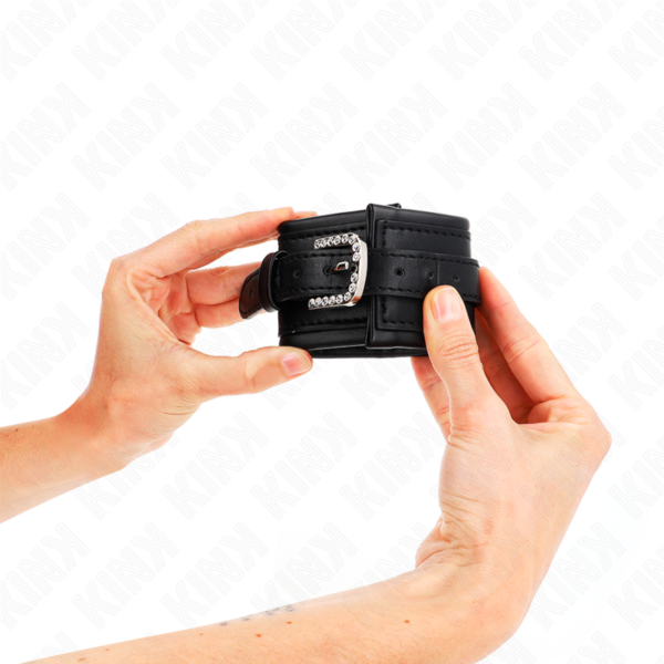 kink---muÑequeras-negro-con-hebilla-de-diamantes-de-imitaciÓn-ajustable-25-32-cm-x-5.5-cm-3