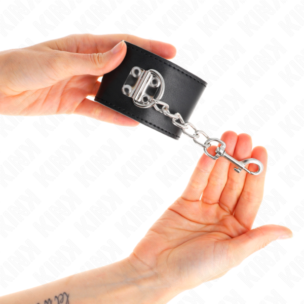 kink---muÑequeras-con-cierre-candado-negro-ajustable-16-23-cm-x-5.5-cm-2